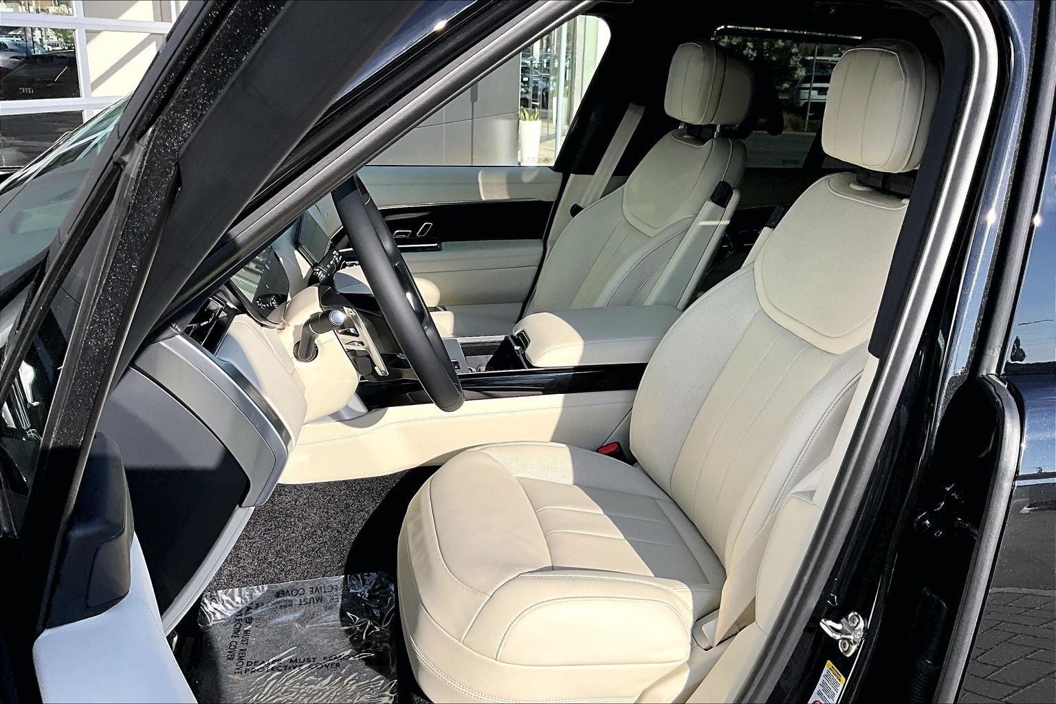 2026 Land Rover Range Rover SE
