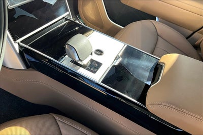 2026 Land Rover Range Rover Plug-In Hybrid SE