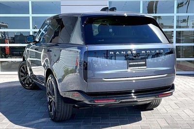 2026 Land Rover Range Rover Plug-In Hybrid SE