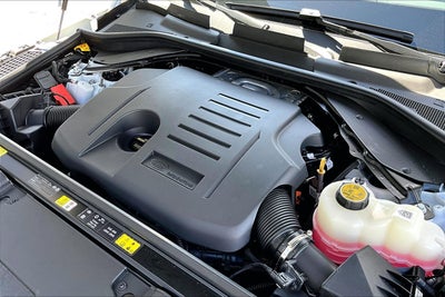 2025 Land Rover Range Rover Plug-In Hybrid SE