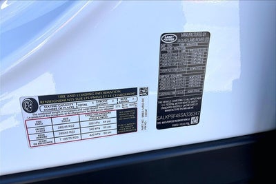 2025 Land Rover Range Rover Plug-In Hybrid SE