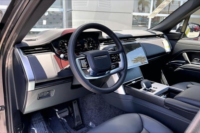 2026 Land Rover Range Rover Plug-In Hybrid SE