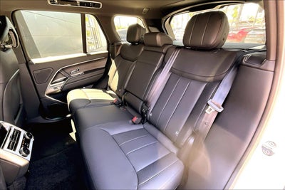 2026 Land Rover Range Rover Plug-In Hybrid SE