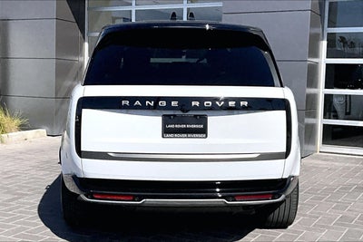 2026 Land Rover Range Rover SE