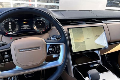 2026 Land Rover Range Rover SE