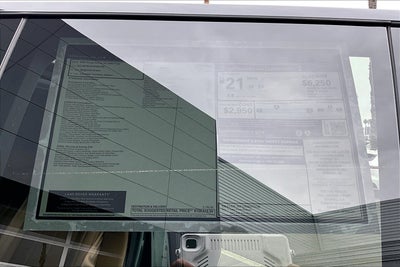 2026 Land Rover Range Rover SE