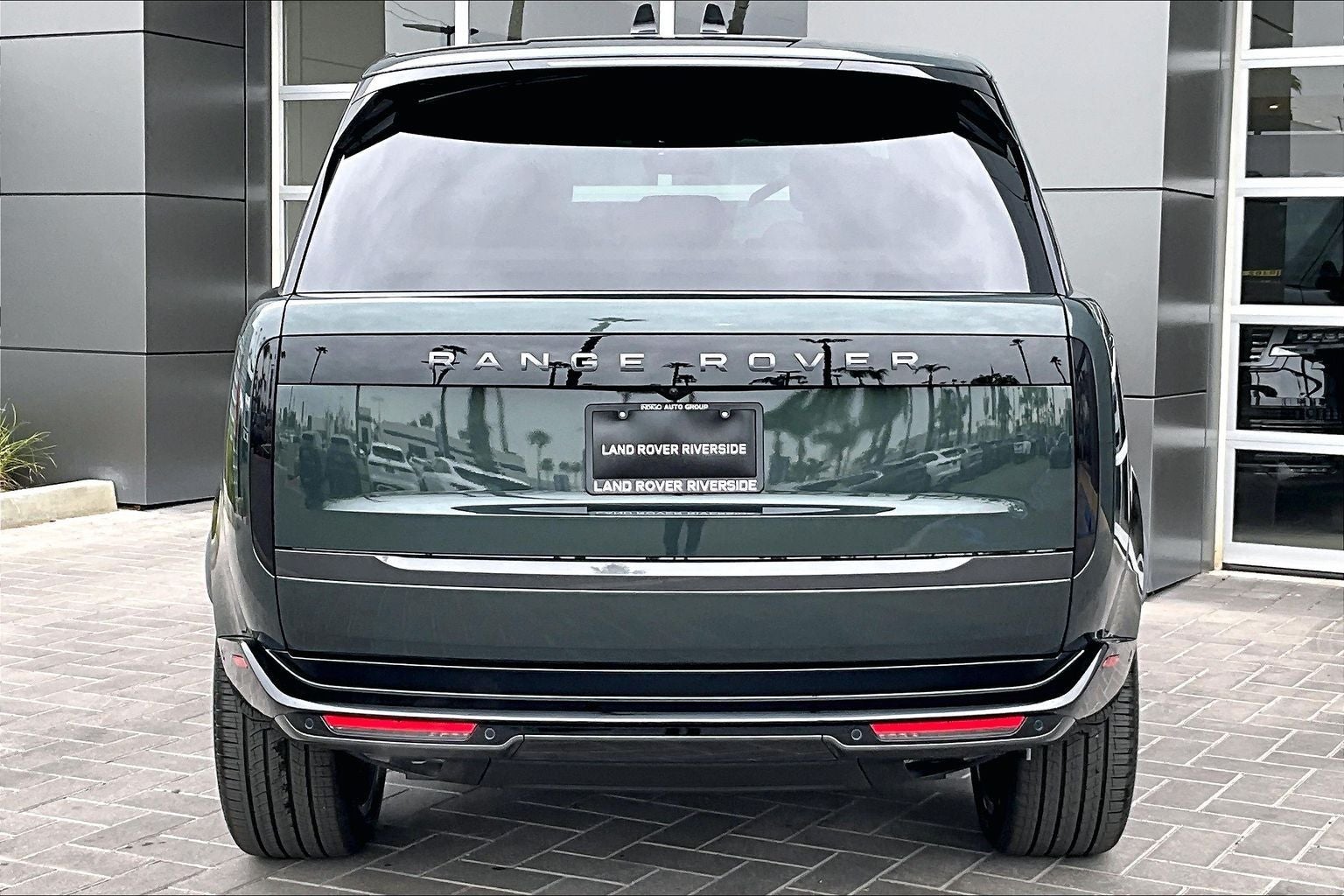 2026 Land Rover Range Rover SE