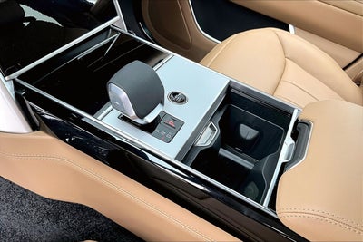 2026 Land Rover Range Rover SE