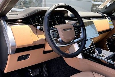 2026 Land Rover Range Rover SE