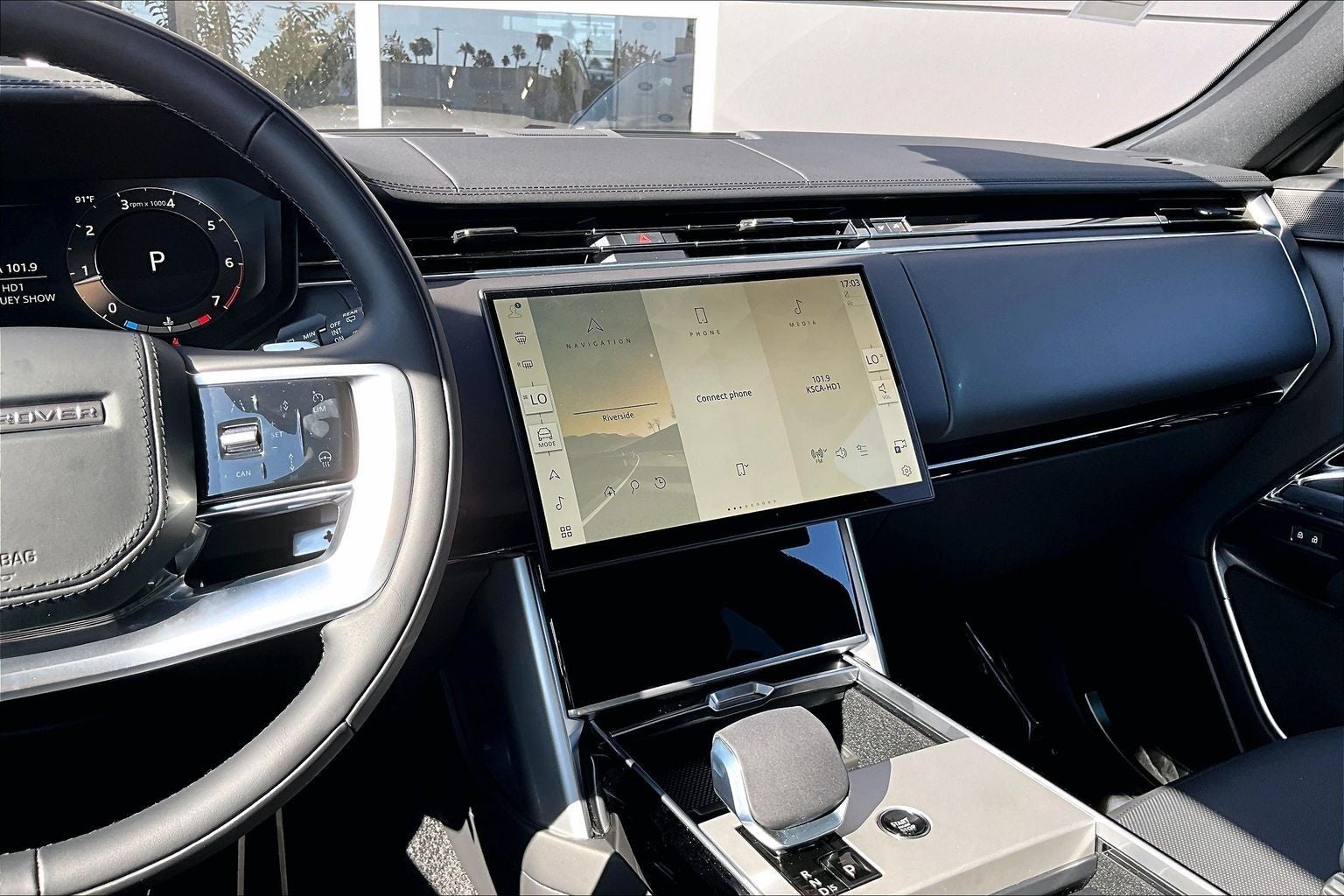 2026 Land Rover Range Rover SE