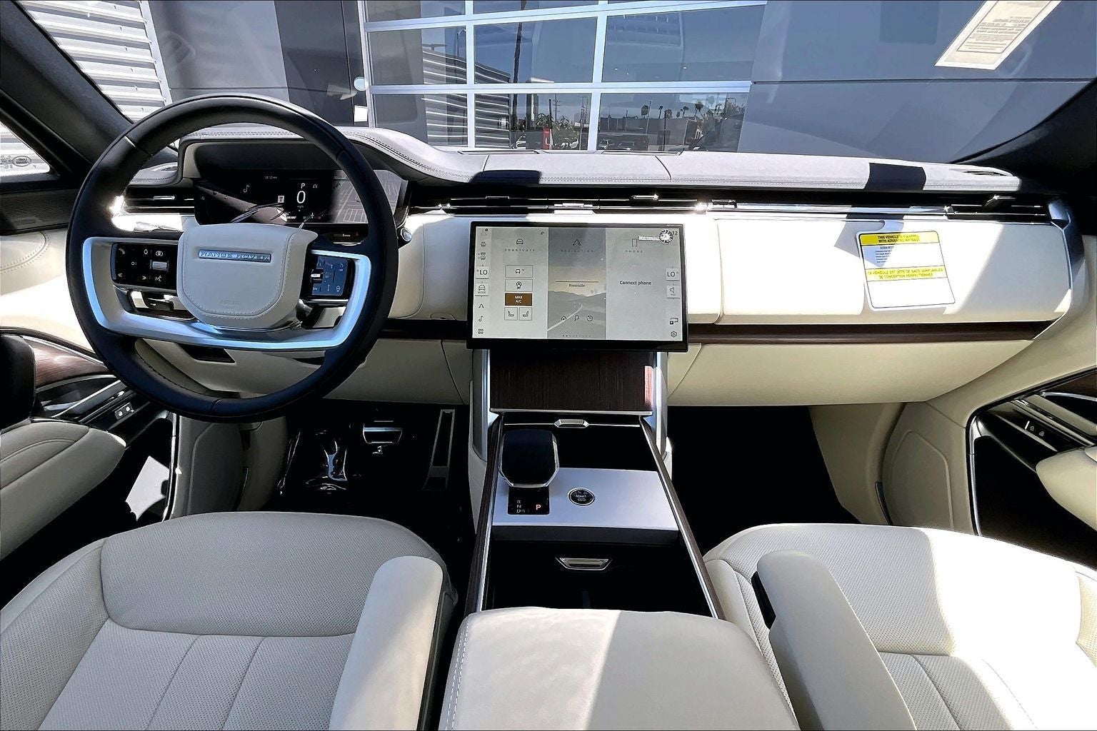 2026 Land Rover Range Rover SE