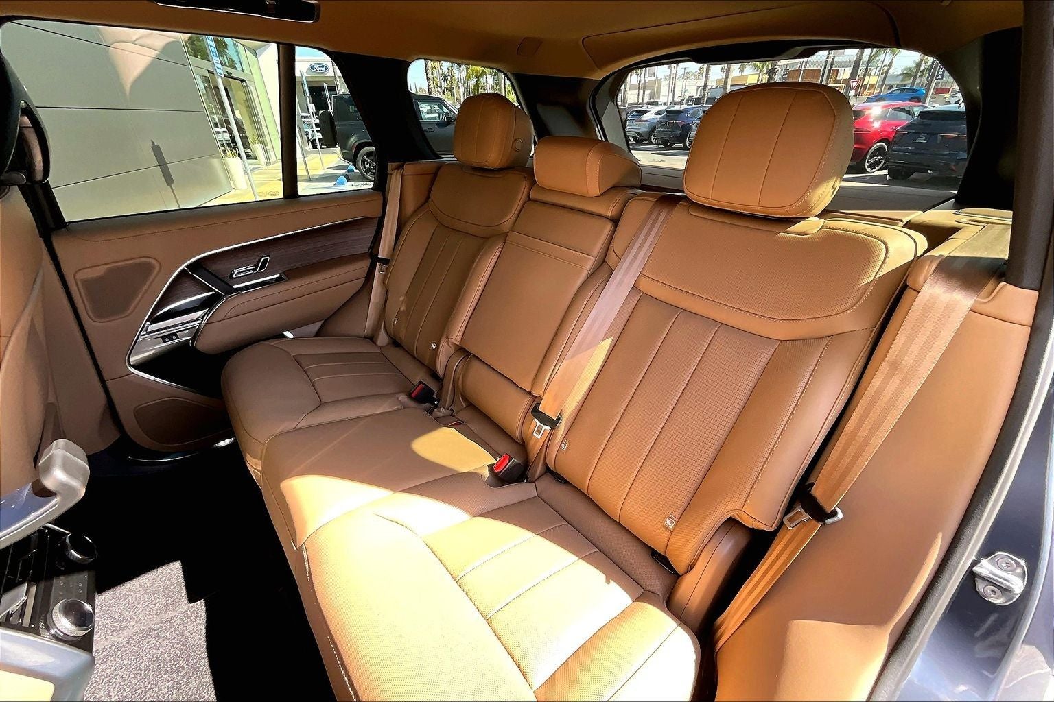 2026 Land Rover Range Rover SE