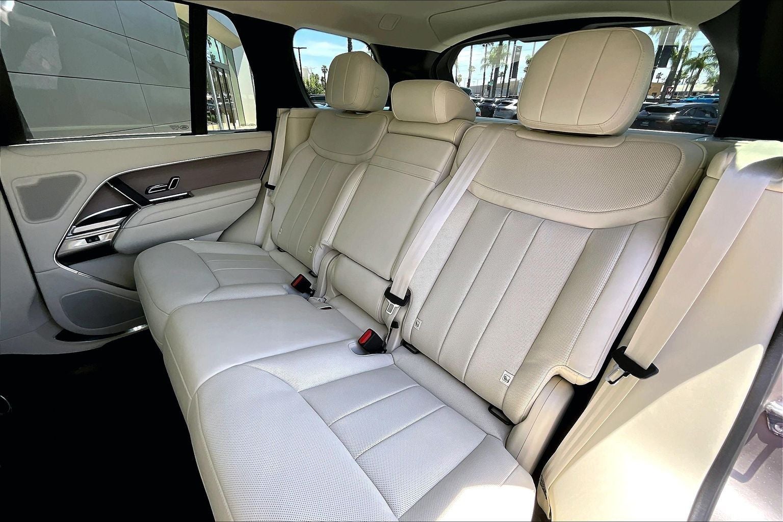 2026 Land Rover Range Rover SE