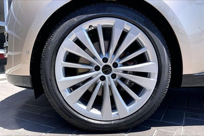 2026 Land Rover Range Rover SE