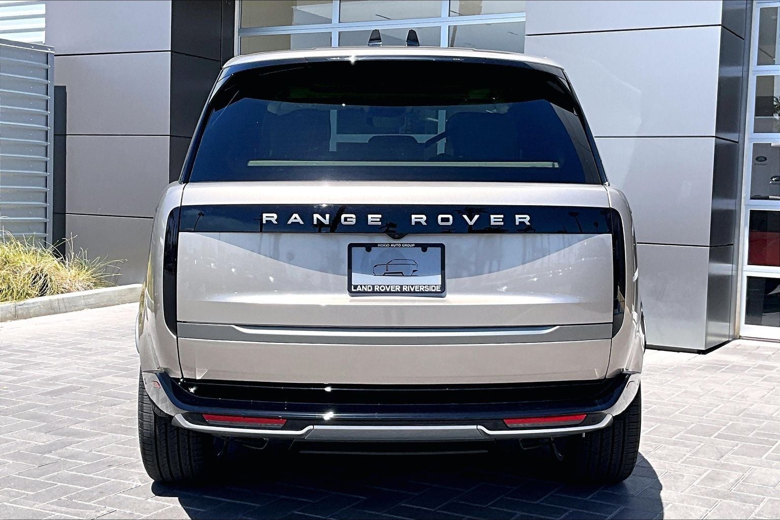 2026 Land Rover Range Rover SE
