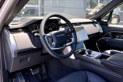 2026 Land Rover Range Rover SE