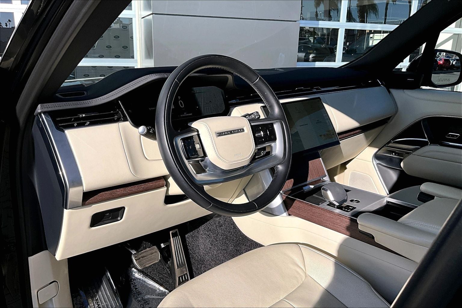 2024 Land Rover Range Rover SE