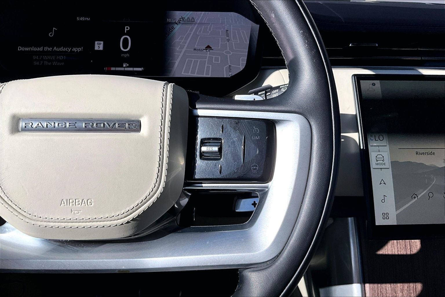 2024 Land Rover Range Rover SE