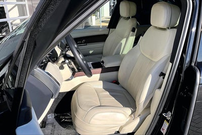 2024 Land Rover Range Rover SE