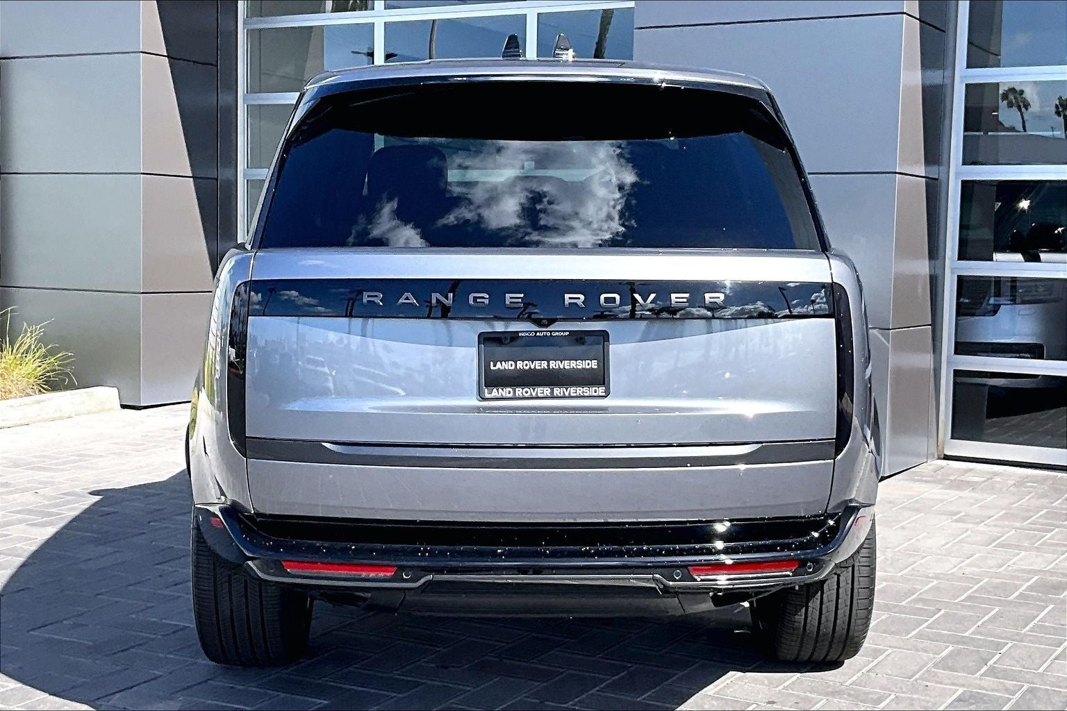 2026 Land Rover Range Rover SE