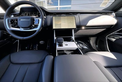 2026 Land Rover Range Rover SE