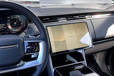 2026 Land Rover Range Rover SE