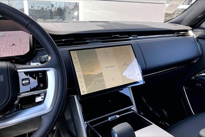 2026 Land Rover Range Rover SE