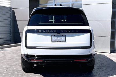 2026 Land Rover Range Rover SE