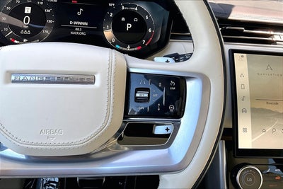 2023 Land Rover Range Rover SE