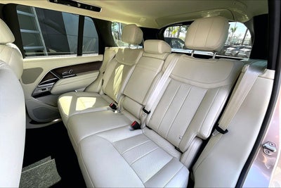 2023 Land Rover Range Rover SE