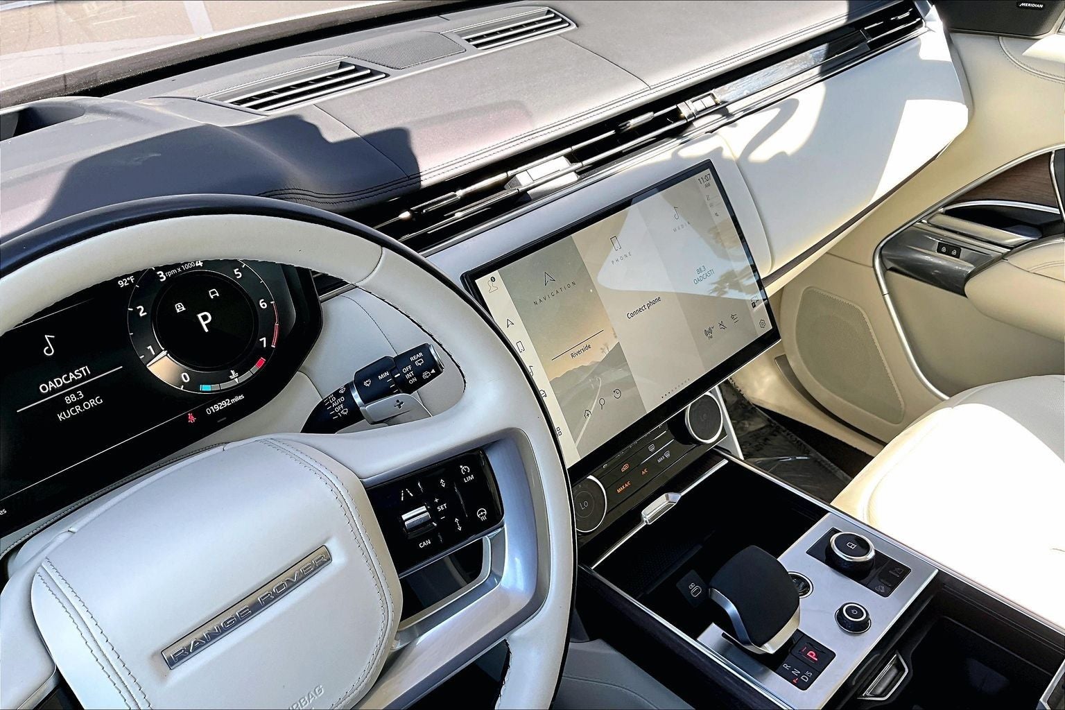 2023 Land Rover Range Rover SE