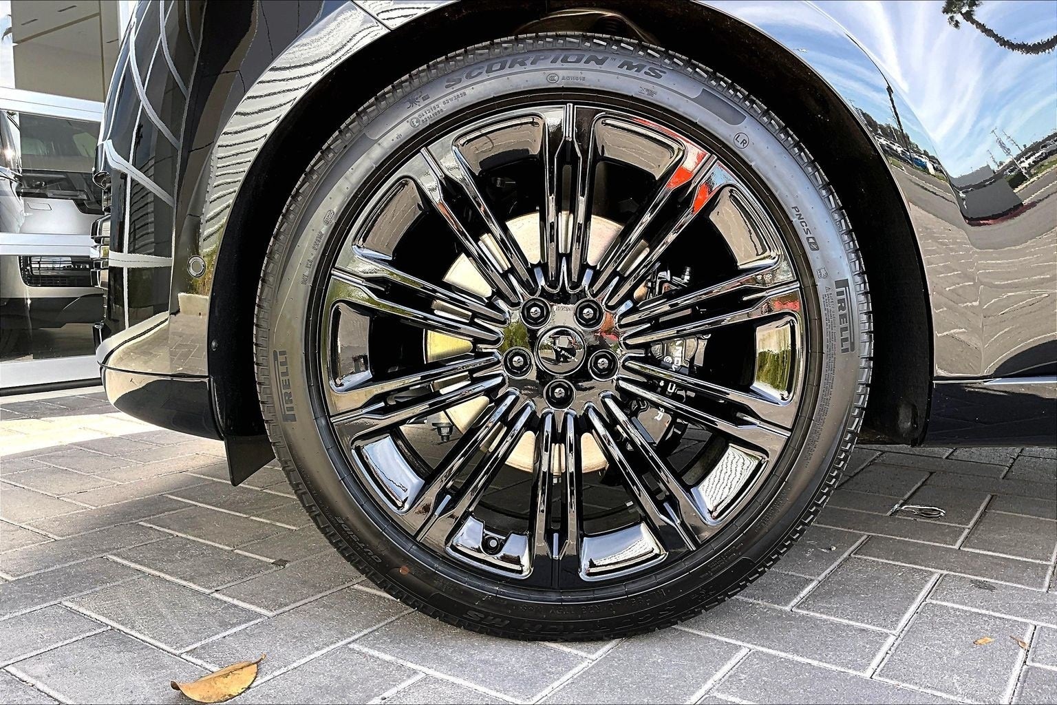 2026 Land Rover Range Rover SE