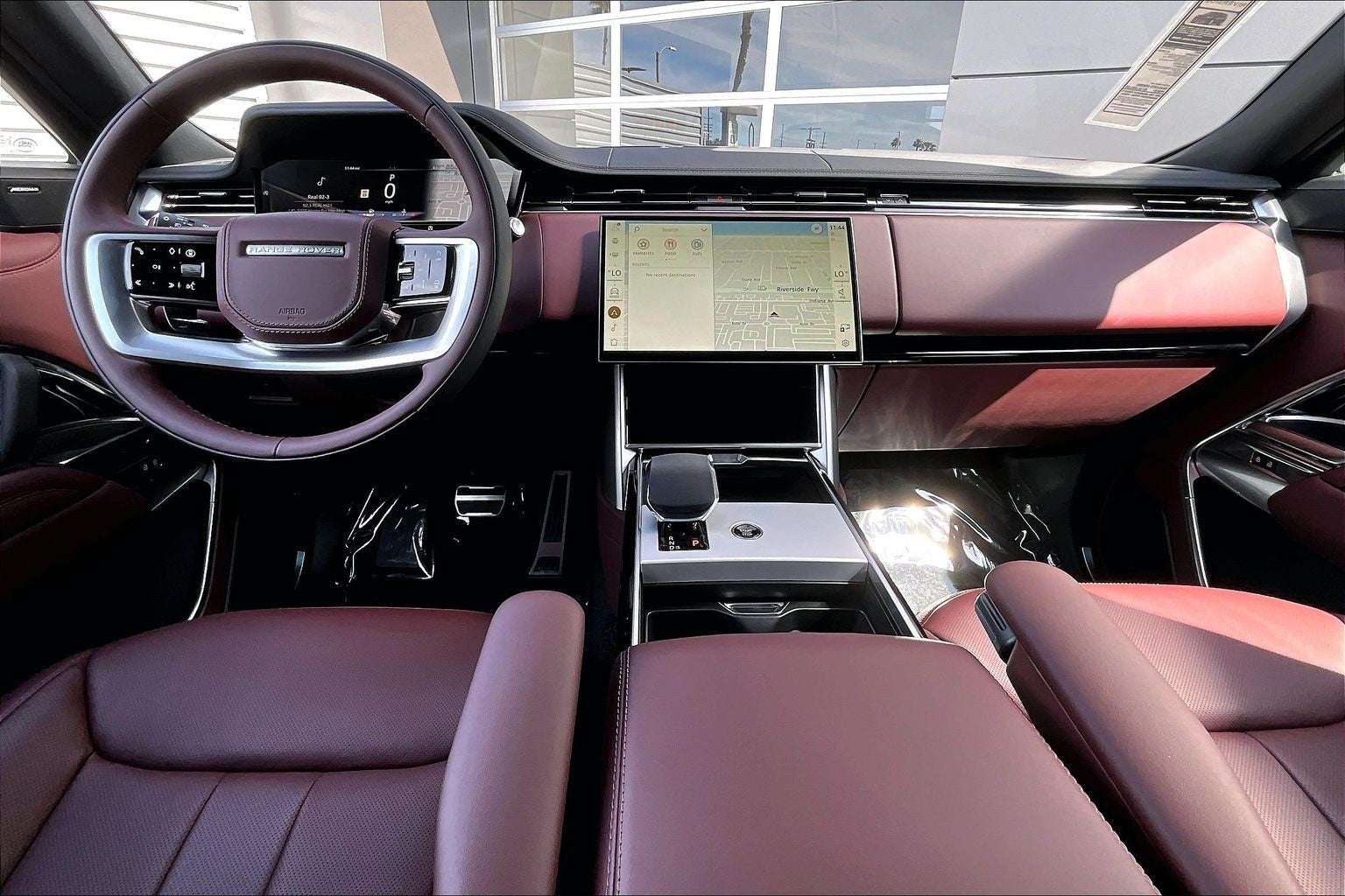 2026 Land Rover Range Rover SE