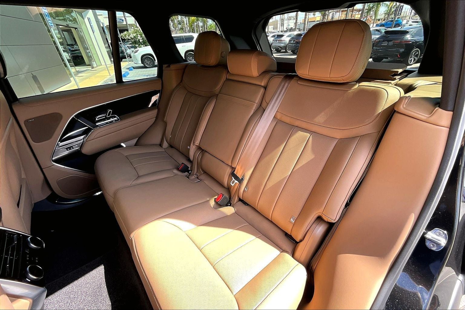 2026 Land Rover Range Rover SE