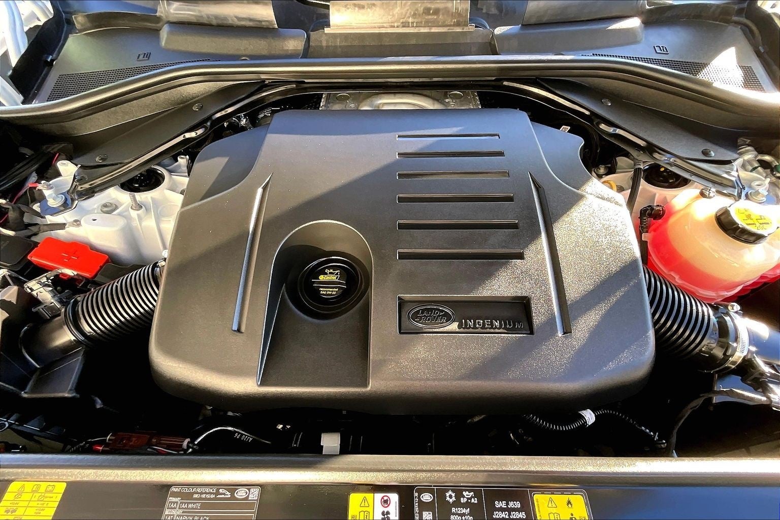 2025 Land Rover Range Rover SE