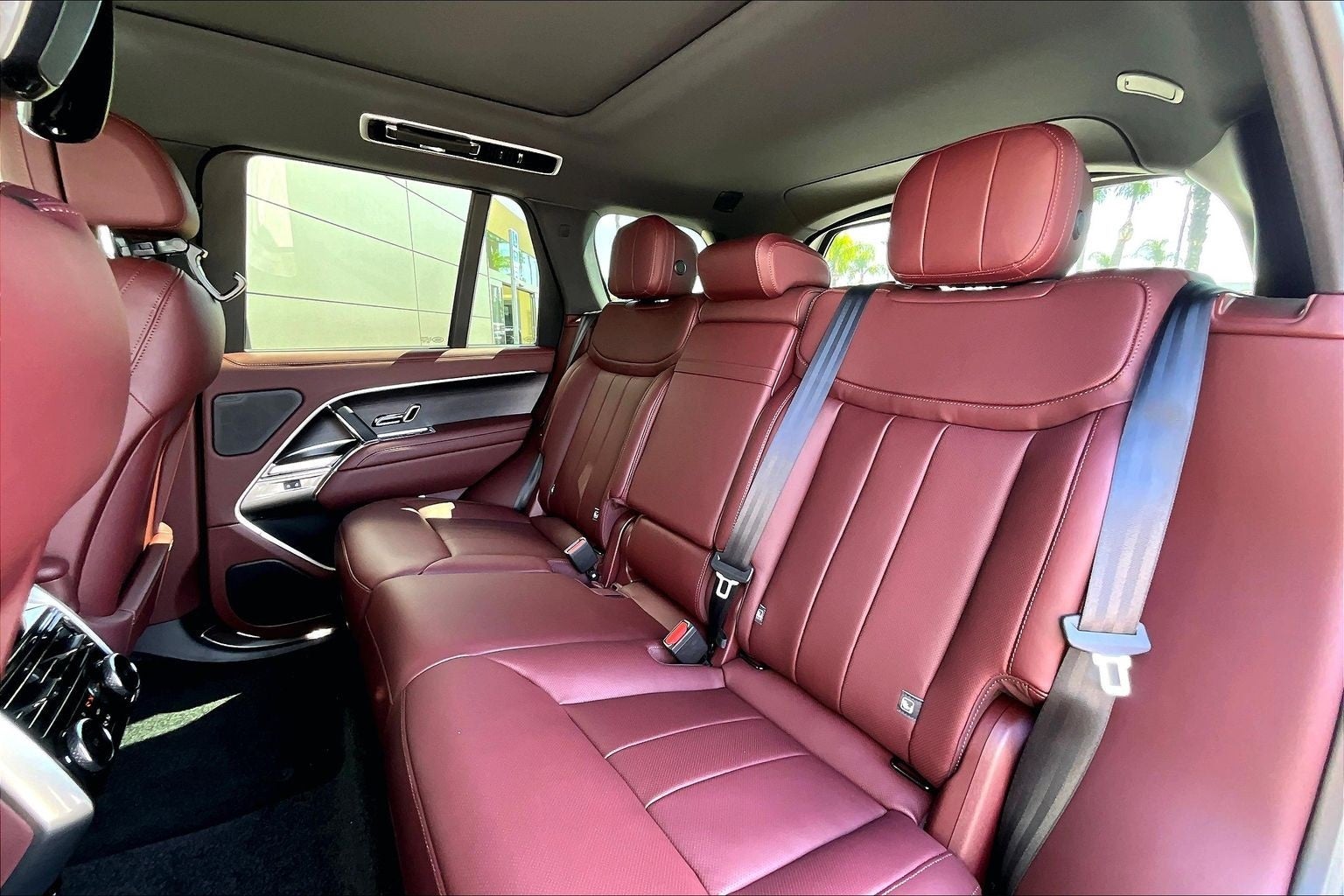 2026 Land Rover Range Rover SE