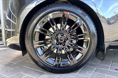 2026 Land Rover Range Rover SE