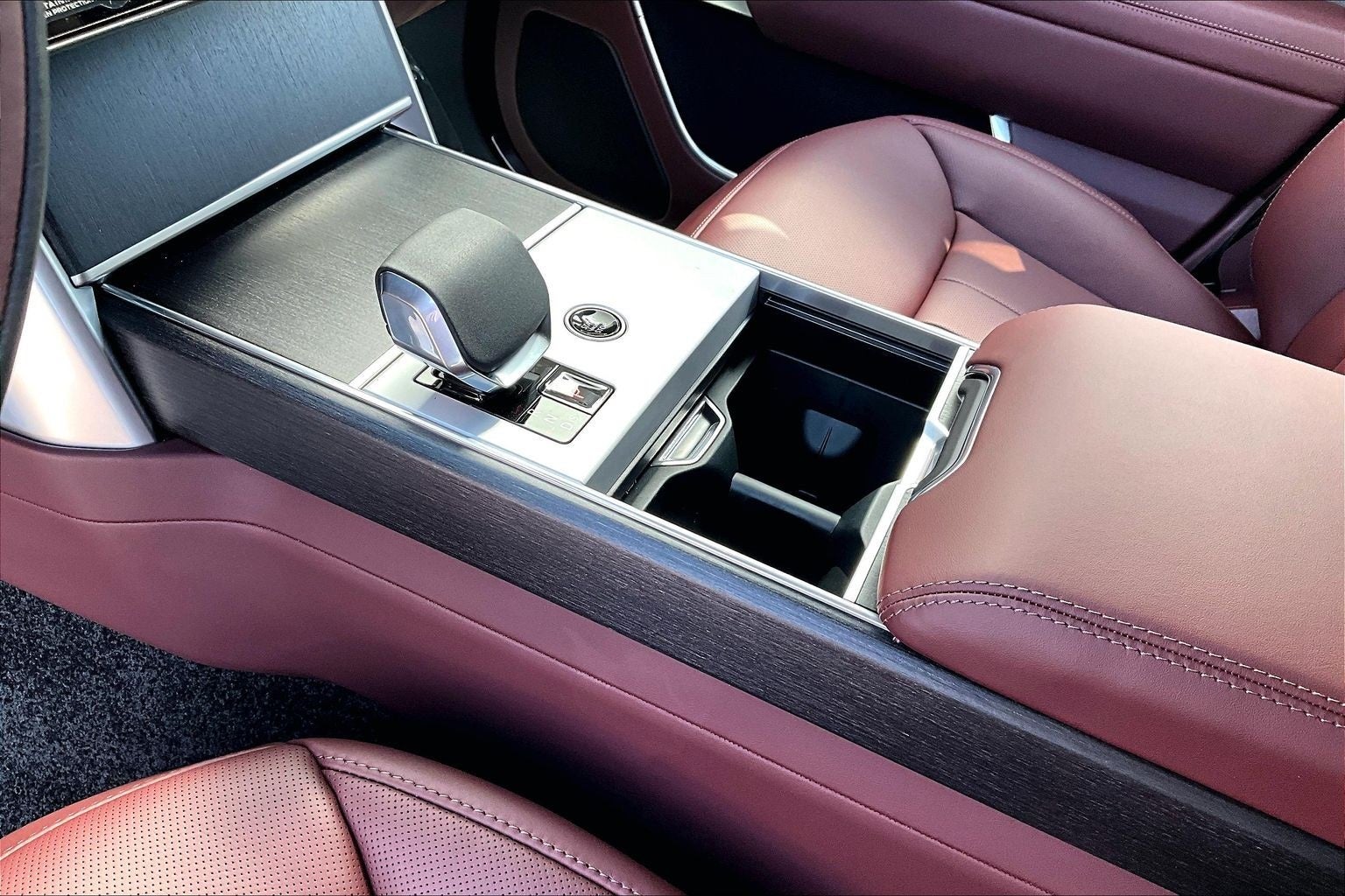 2026 Land Rover Range Rover SE