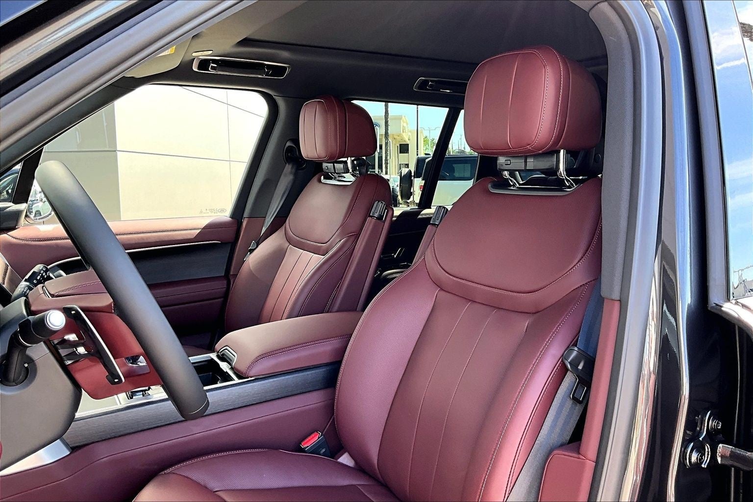 2026 Land Rover Range Rover SE