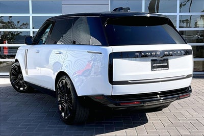 2026 Land Rover Range Rover SE