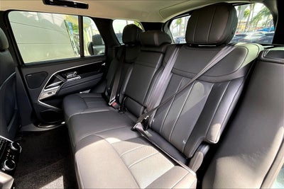 2026 Land Rover Range Rover SE