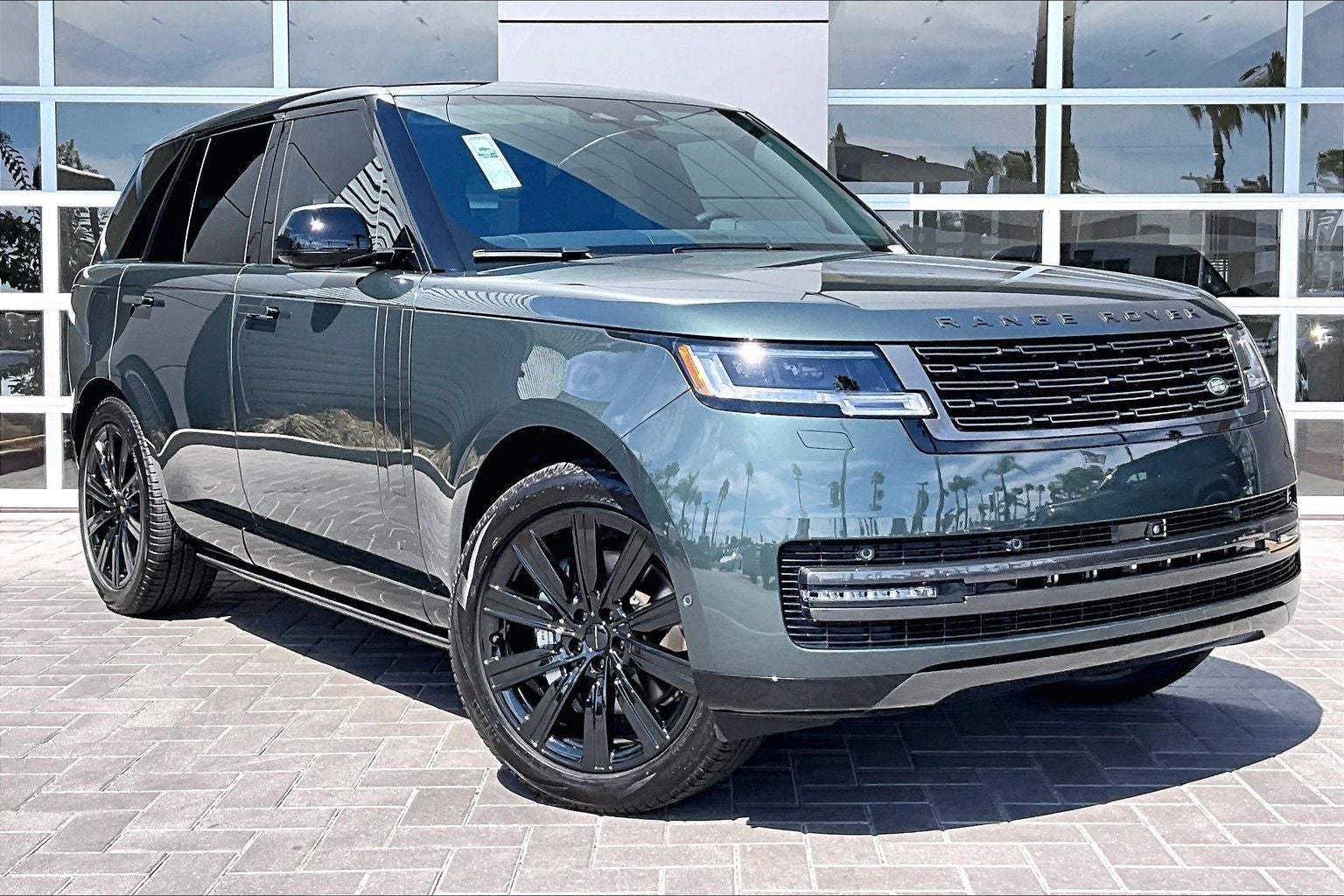 2026 Land Rover Range Rover SE