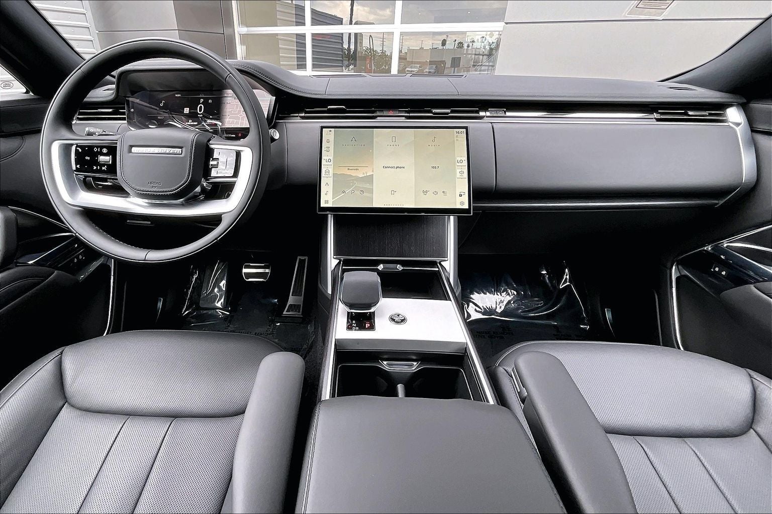 2026 Land Rover Range Rover SE