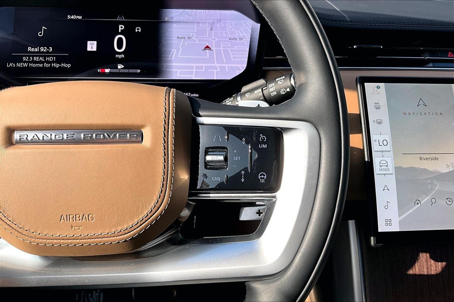 2024 Land Rover Range Rover SE