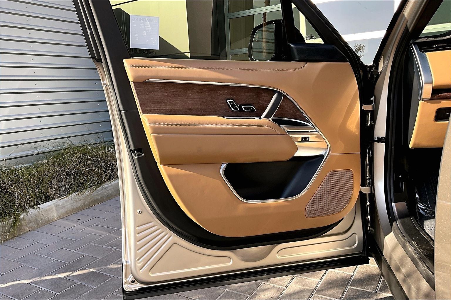 2024 Land Rover Range Rover SE