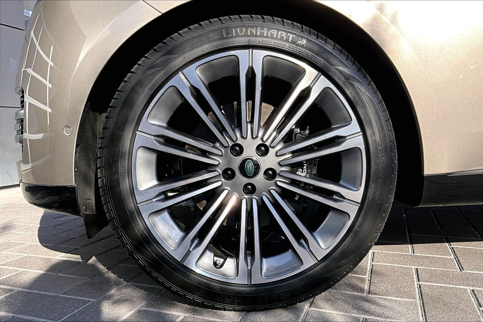 2024 Land Rover Range Rover SE