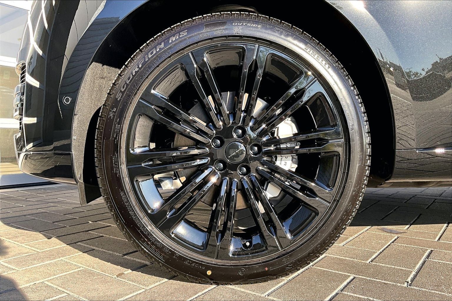 2026 Land Rover Range Rover SE