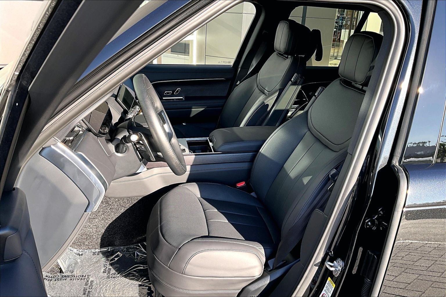 2026 Land Rover Range Rover SE