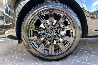 2026 Land Rover Range Rover SE