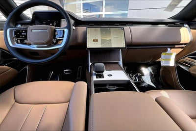 2026 Land Rover Range Rover SE